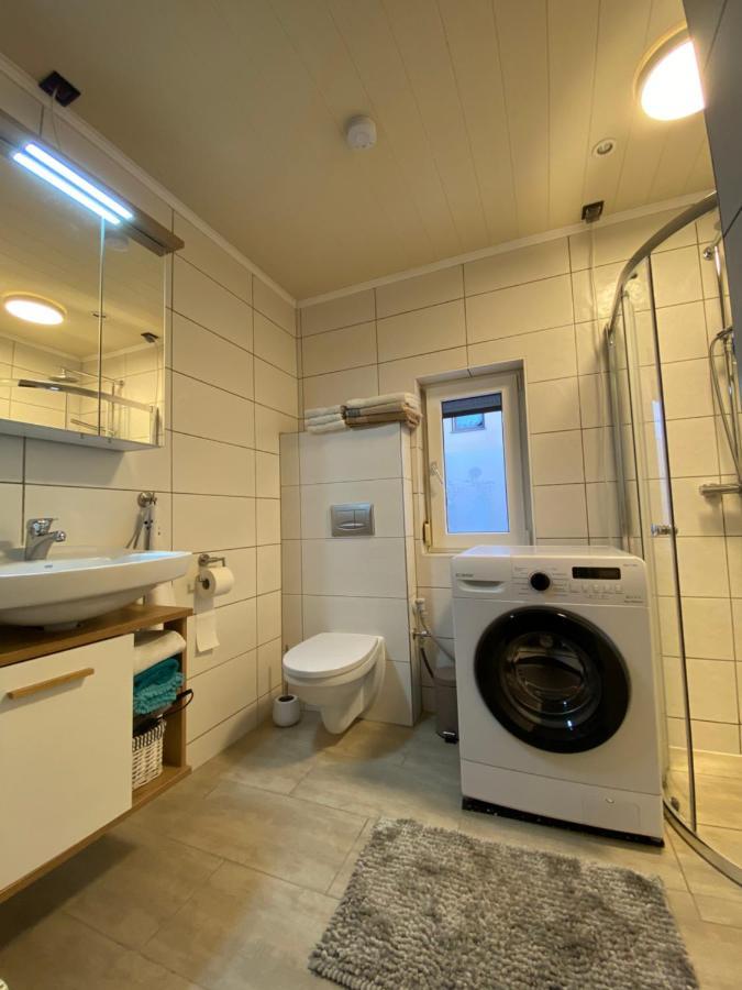 Haus Zum See Zwenkau Kültér fotó